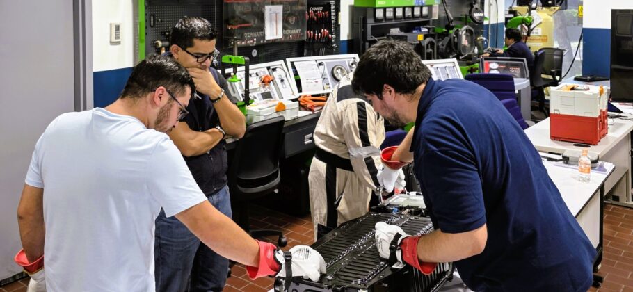 Del motor al software: la nueva era del taller mexicano